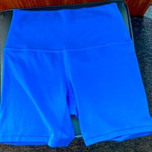I am selling an aqua blue two-piece set from Lululemon very nice, no flaws